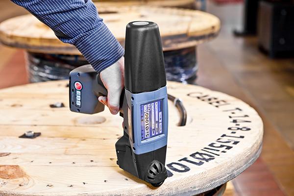 電線電纜手持噴碼機(jī)，電纜盤光纜盤噴碼機(jī)，打碼機(jī)，印字機(jī)