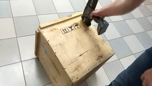 EBS手持噴碼機在木箱噴碼上的應用