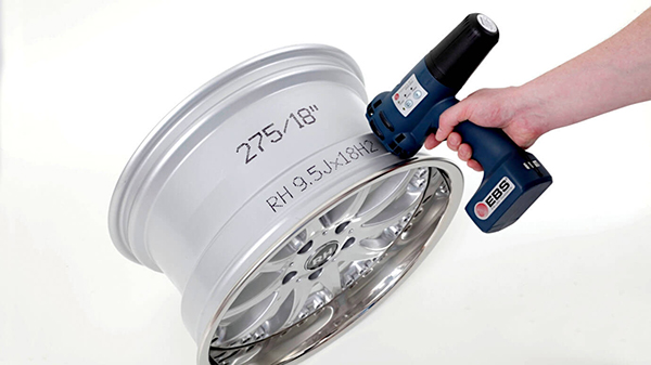 EBS手持噴碼機(jī)在汽車配件（鋼圈）上標(biāo)識(shí)應(yīng)用